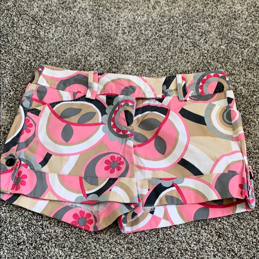 Shorts - Picture 1 of 2